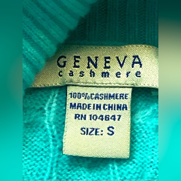Geneva Cashmire Turquise Blue Turtleneck Sweater ,Cable Design. Woman’s Size S - Picture 2 of 9
